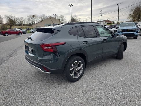 New 2026 Chevrolet Trax LT w/ LT Convenience Package image 11