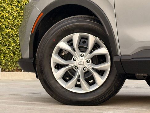 Used 2024 Honda CR-V LX image 8