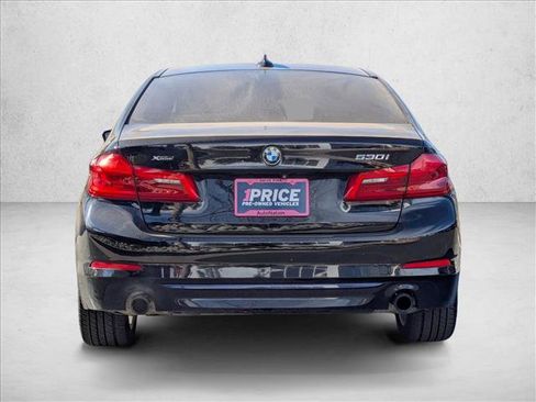 Used 2019 BMW 530i xDrive w/ Convenience Package image 6