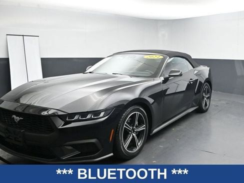 Used 2024 Ford Mustang Premium image 5