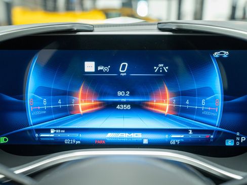 Used 2024 Mercedes-Benz AMG GT 55 image 27