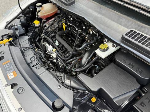 Used 2019 Ford Escape SEL AWD/4WD image 28