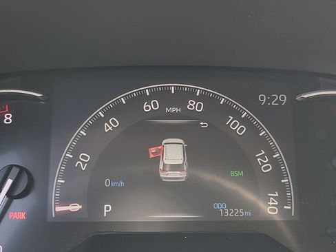 Used 2023 Toyota RAV4 XLE w/ Convenience Package FWD image 24