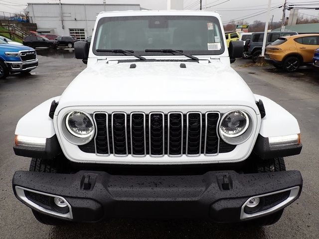 New 2025 Jeep Wrangler Unlimited Sahara w/ Safety Group AWD/4WD image 10