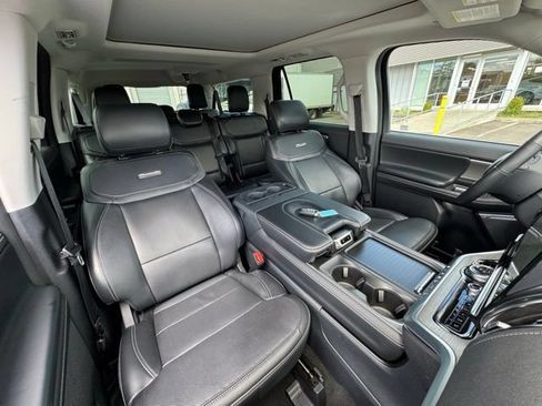 Certified 2025 Ford Expedition Max Platinum AWD/4WD image 27
