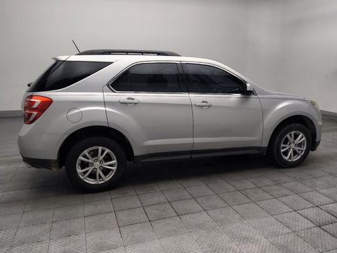 Used 2017 Chevrolet Equinox LT AWD/4WD image 10