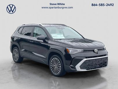 New 2026 Volkswagen Taos SE