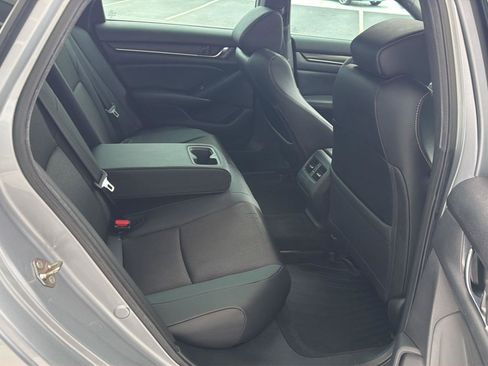 Used 2019 Honda Accord Sport image 12