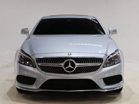 Used 2015 Mercedes-Benz CLS 550 4MATIC image 2