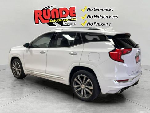 Used 2018 GMC Terrain Denali w/ Advanced Safety Package AWD/4WD image 4