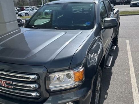 Used 2016 GMC Canyon SLE w/ All Terrain Package image 3