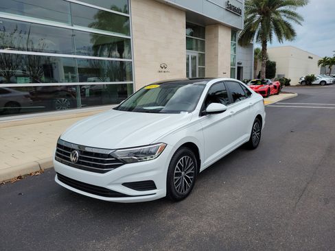 Used 2019 Volkswagen Jetta SE image 8