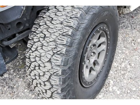 Used 2022 Jeep Wrangler Unlimited Rubicon w/ Xtreme Recon 35" Tire Package AWD/4WD image 31