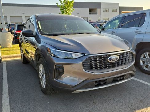 Used 2024 Ford Escape Active image 4