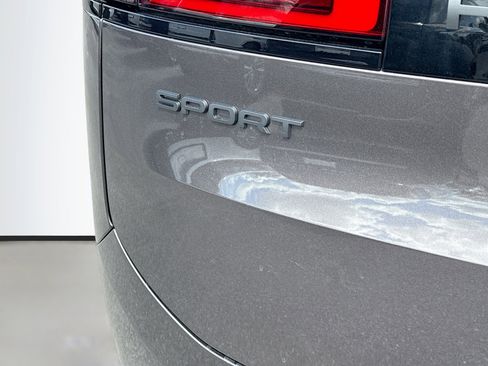 New 2026 Land Rover Range Rover Sport Dynamic SE image 11
