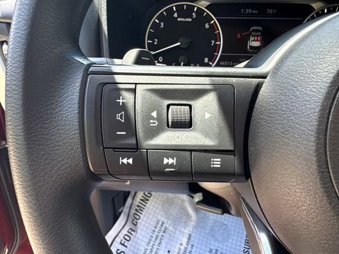 Used 2023 Nissan Rogue S AWD/4WD image 20