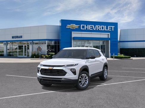 New 2026 Chevrolet TrailBlazer LS w/ LS Convenience Package FWD image 8
