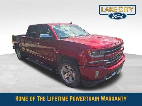 Used 2018 Chevrolet Silverado 1500 LTZ Z71 w/ LTZ Plus Package AWD/4WD image 4