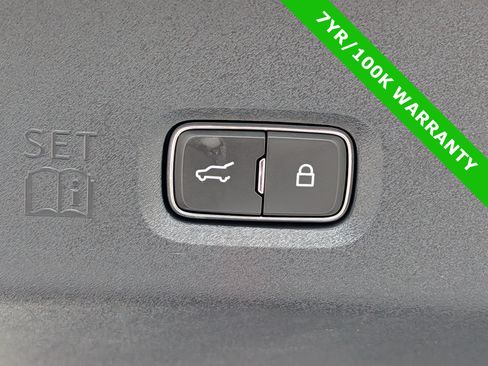 Certified 2025 Ford Expedition Active RWD image 15