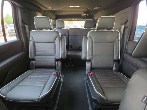 New 2026 GMC Yukon XL AT4 Ultimate AWD/4WD image 27