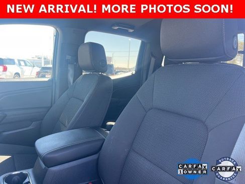 Used 2024 GMC Canyon Elevation w/ Convenience Package image 6