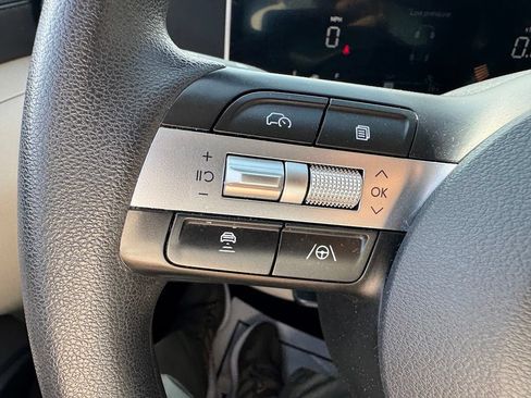 Used 2025 Hyundai Tucson SEL FWD image 28