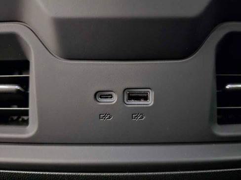 New 2025 Chevrolet Silverado 1500 LT w/ Z71 Off-Road Package image 19