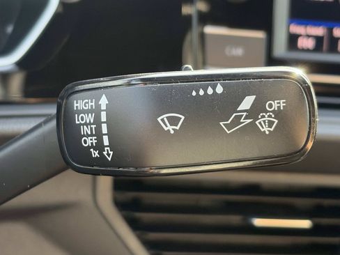 Used 2019 Volkswagen Jetta R-Line FWD image 27