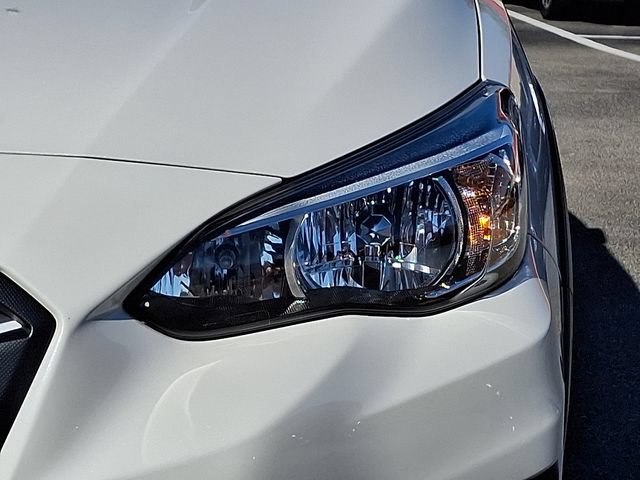 Used 2020 Subaru Crosstrek 2.0i Premium AWD/4WD image 9