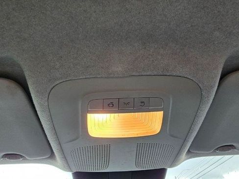 Used 2016 Mercedes-Benz Metris image 17