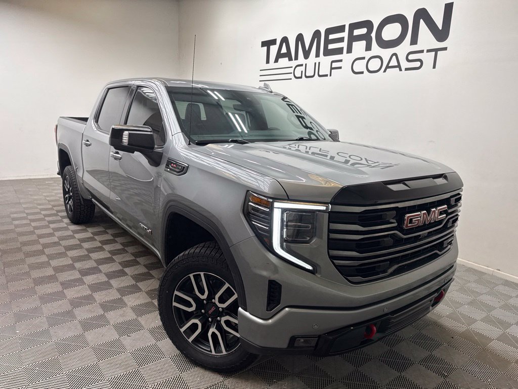 Used 2025 GMC Sierra 1500 AT4 w/ AT4 Premium Package AWD/4WD image 1