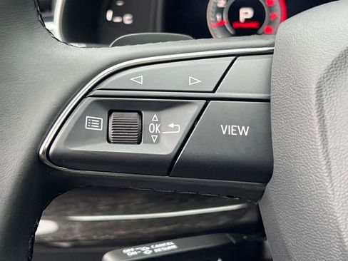 Used 2022 Audi Q7 Premium Plus w/ Premium Plus Package image 25