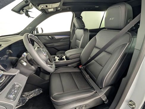 New 2026 Buick Enclave Sport Touring w/ Super Cruise Package image 15