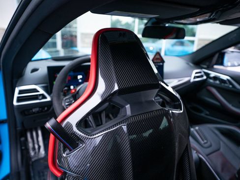 Used 2025 BMW M4 CS AWD/4WD image 48