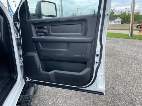 New 2026 RAM 2500 Tradesman AWD/4WD image 18