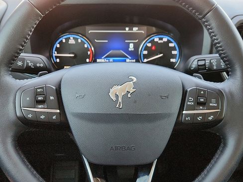 Used 2023 Ford Bronco Sport Badlands image 11