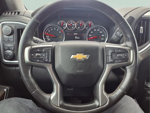 Used 2021 Chevrolet Silverado 1500 LT image 16