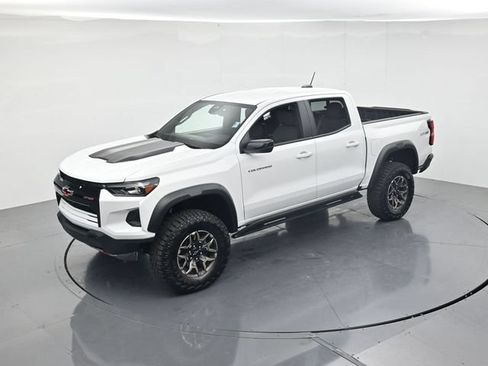Used 2026 Chevrolet Colorado ZR2 AWD/4WD image 43