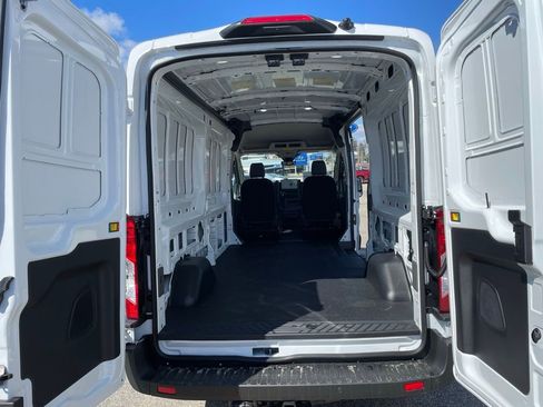 New 2026 Ford Transit 250 148 Medium Roof Extended AWD image 20