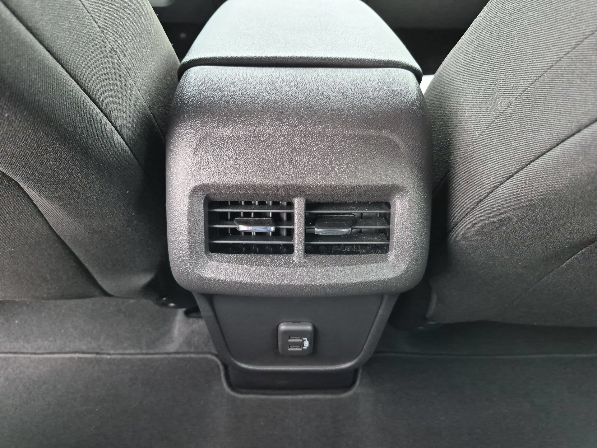 Certified 2024 Chevrolet Equinox LS FWD image 21