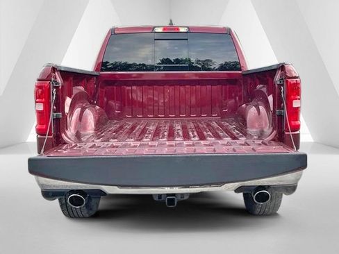 Used 2025 RAM 1500 Big Horn AWD/4WD image 7