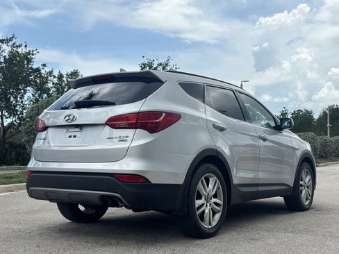 Used 2013 Hyundai Santa Fe Sport 2.0T AWD/4WD image 8