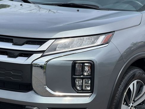 Used 2025 Mitsubishi Outlander Sport AWD image 11