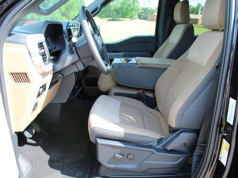 Used 2023 Ford F150 XLT AWD/4WD image 10