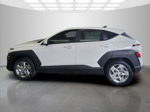New 2026 Hyundai Kona SE FWD image 4