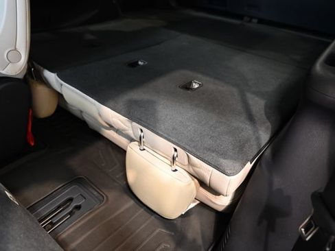Used 2021 Hyundai Palisade Limited AWD/4WD image 12