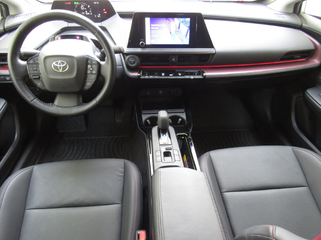 Certified 2024 Toyota Prius Prime FWD image 31