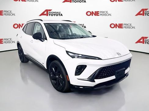 Used 2025 Buick Envision Sport Touring image 1