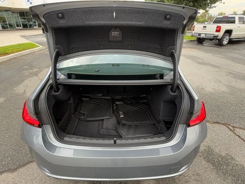 Used 2025 BMW 330i Sedan w/ Convenience Package image 17