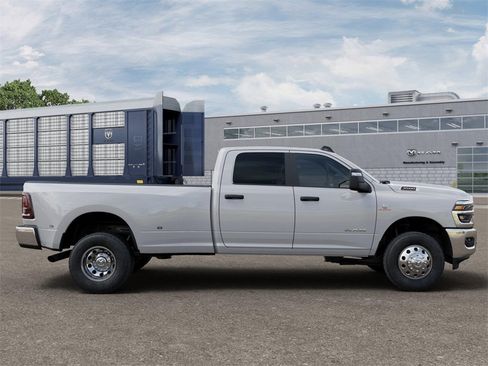 New 2026 RAM 3500 Big Horn image 21
